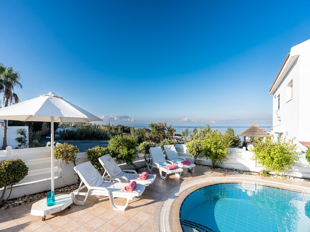 BLUET Seaview Villa DPSA01
