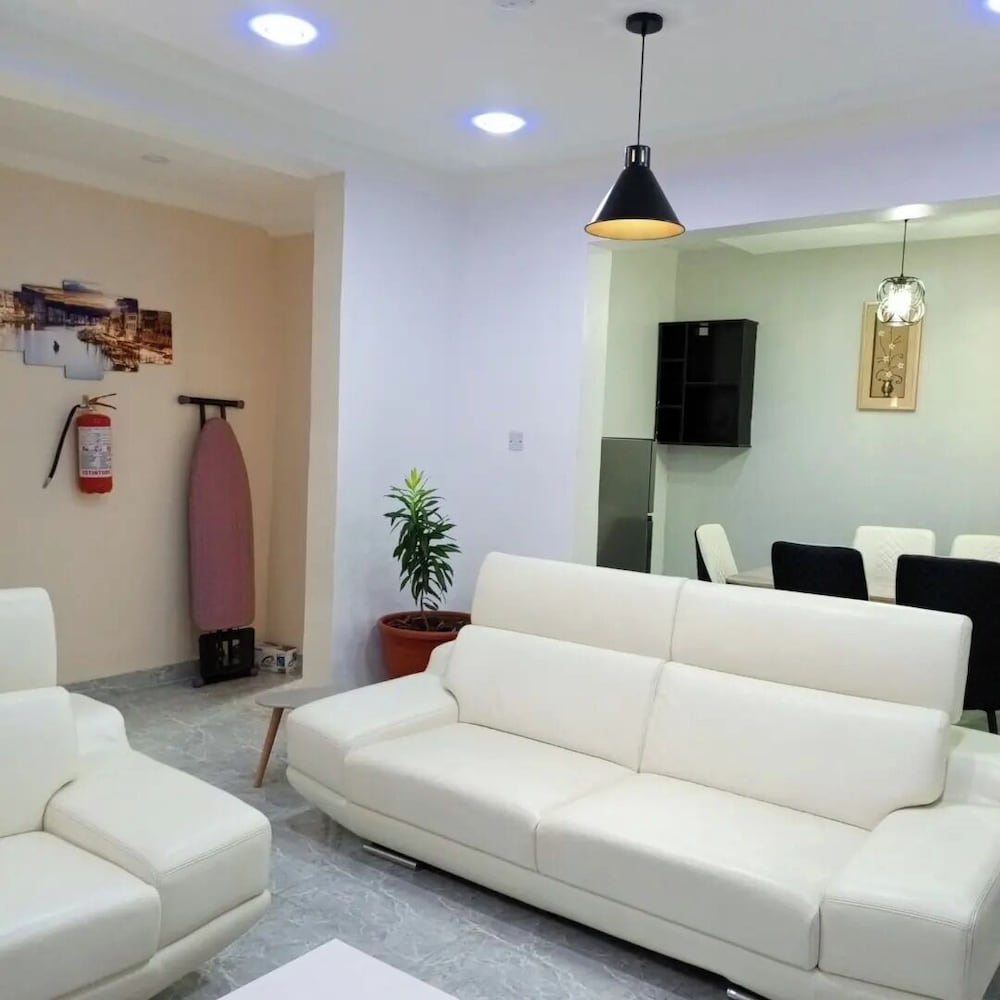 Bott Apartment