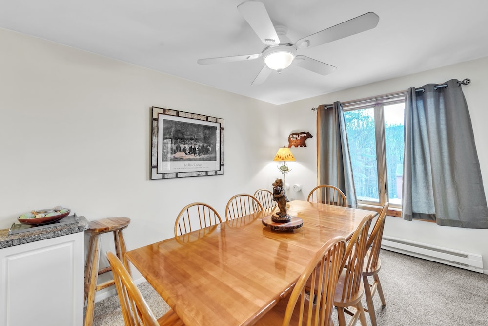 Pine Knot 62h - Retreat With Private Play Area 3 Bedroom Townhouse by The Summit at Gore Mountain