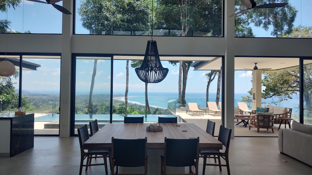 Casa Lavista in Bah a Ballena