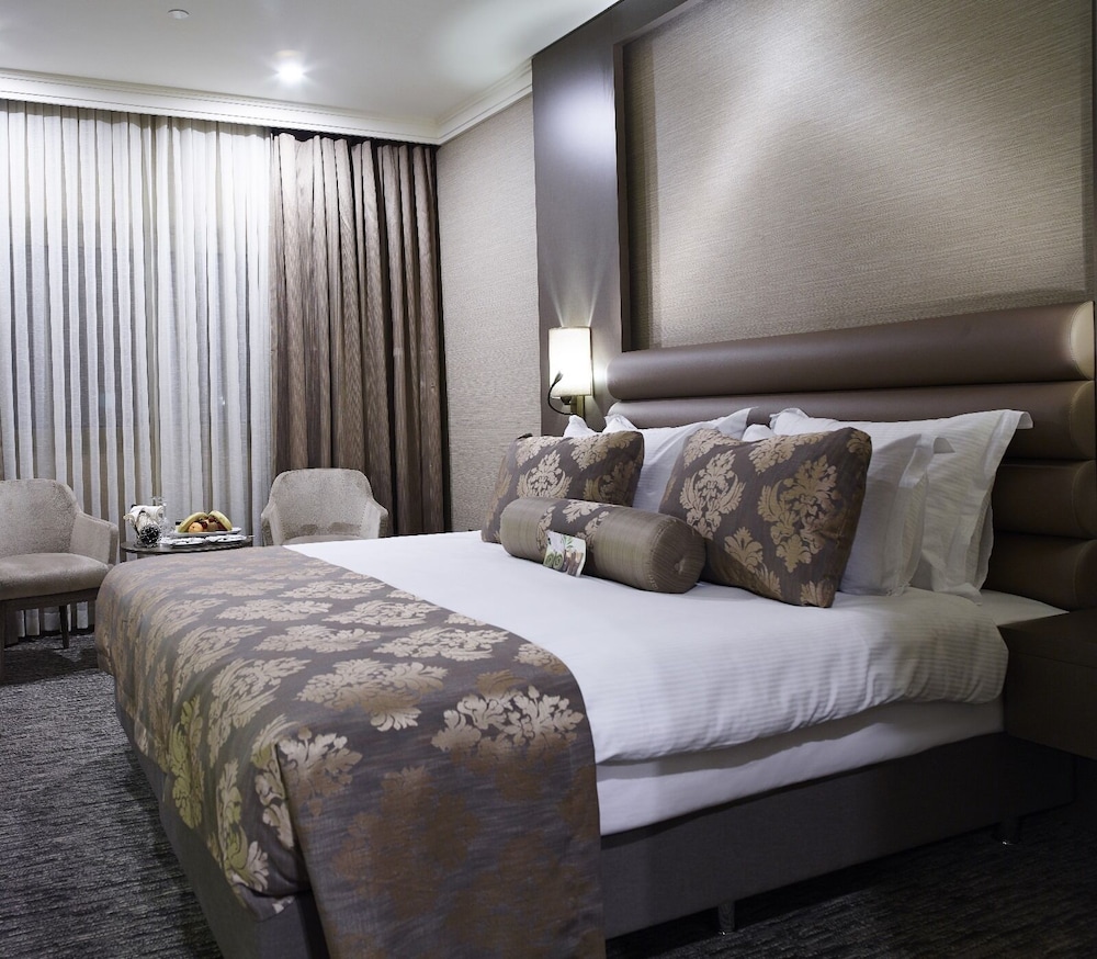 Euro Park Hotel - Image 15