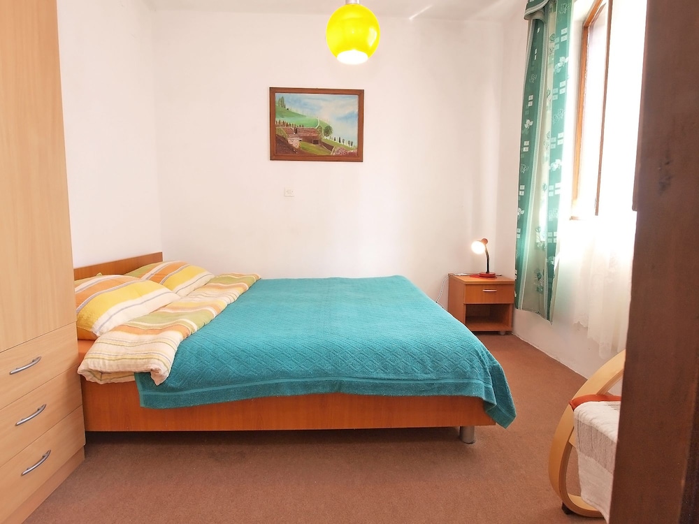 Apartment Ana 1068