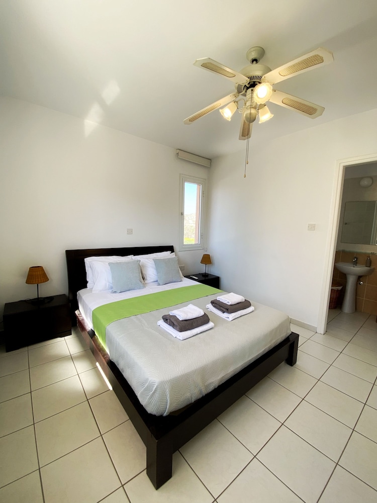 70 PAP - Stay Anthea Gardens - Calm Living