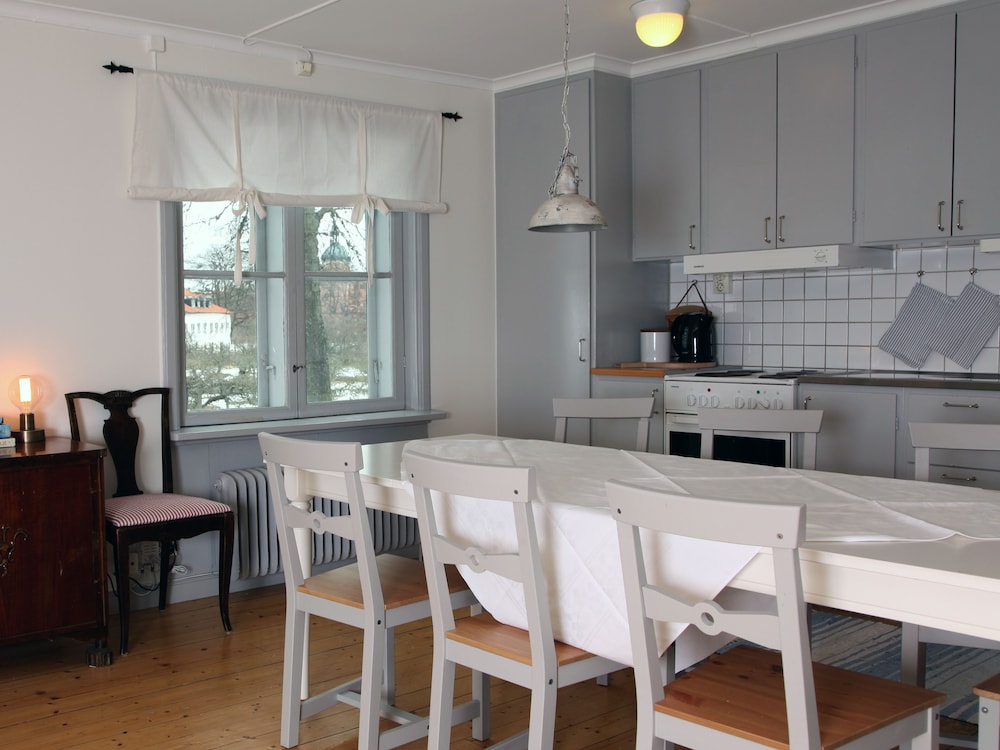 Gripsholms Bed & Breakfast