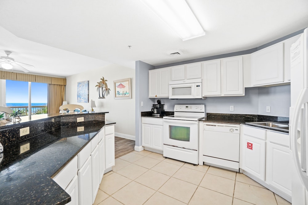 Calypso Beach Resort by Panhandle Getaways