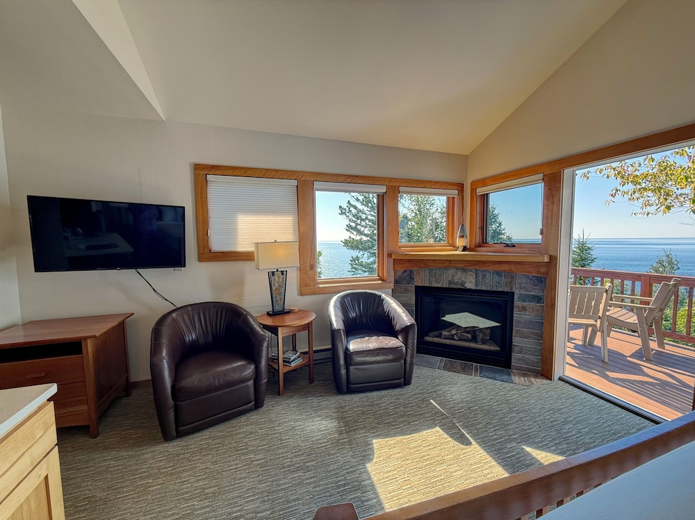 Poplar River Condos