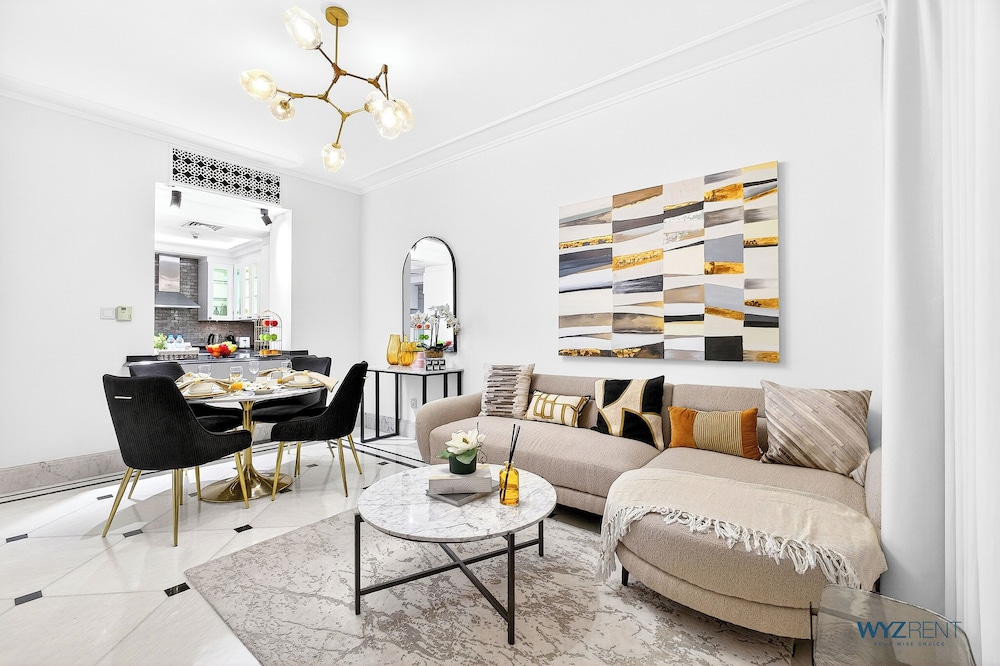 Arabian Elegance 1BR Zanzabeel 1 w Views