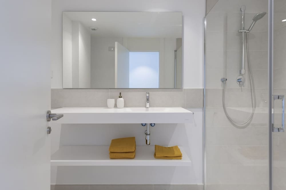 Exclusive 3-bedroom Apartment in Higueron