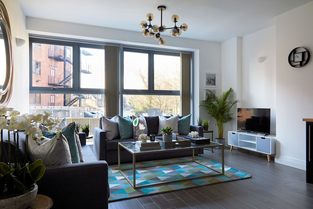 Upton Road Apartments