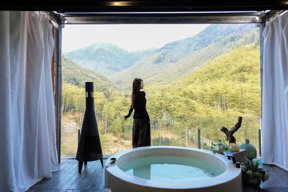 Moganshan Binlincheng Designer Homestay