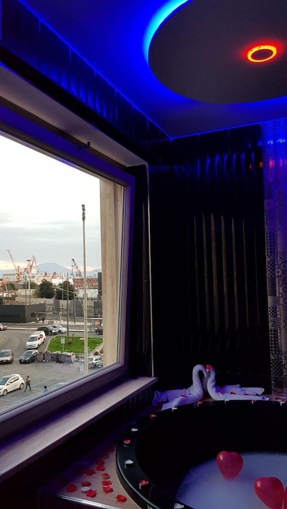 Al Campanile H. Napoli Centro by ClaPa Group Dislocated Hospitality