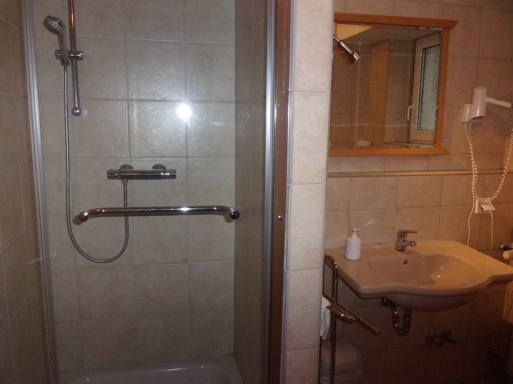Saarbruecken Vacations - Boutique-Hotel Fahrhaus Saarbrucken - Property Image 15