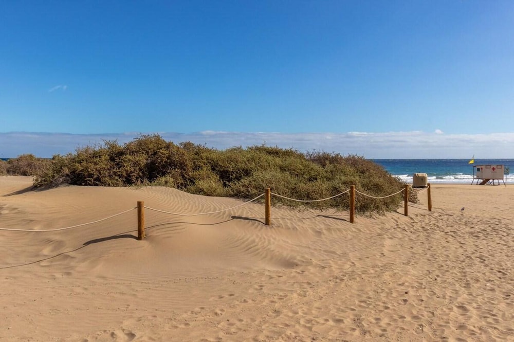 Renovated Apartment by the Sea in Playa del Ingles