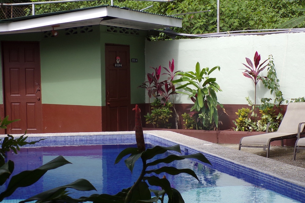 Mycasa's Bed and Breakfast