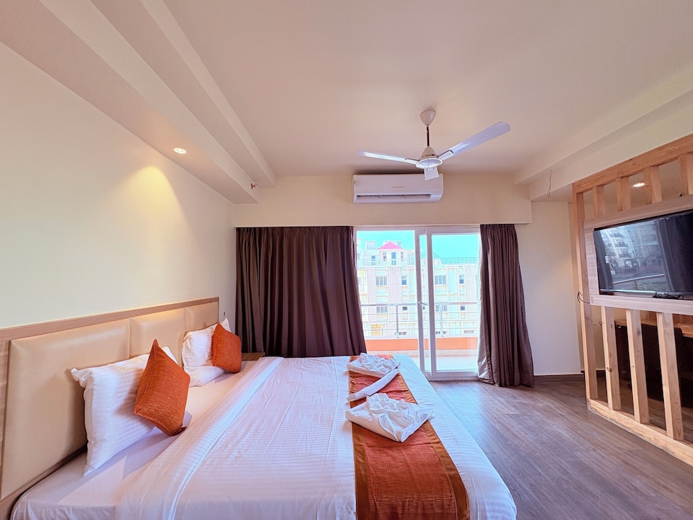 Golden Wave Premium Puri