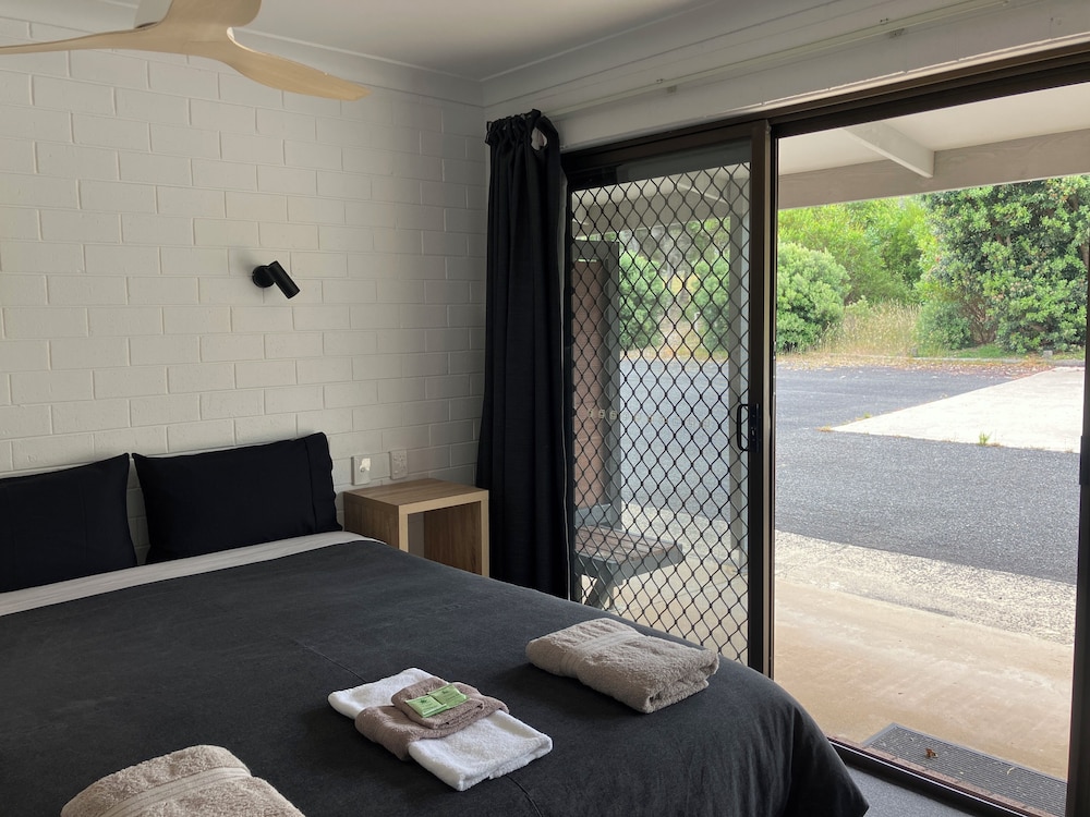 61 OCEAN ROAD MOTEL