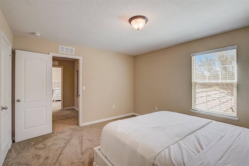 9029 Calabria - Image 2