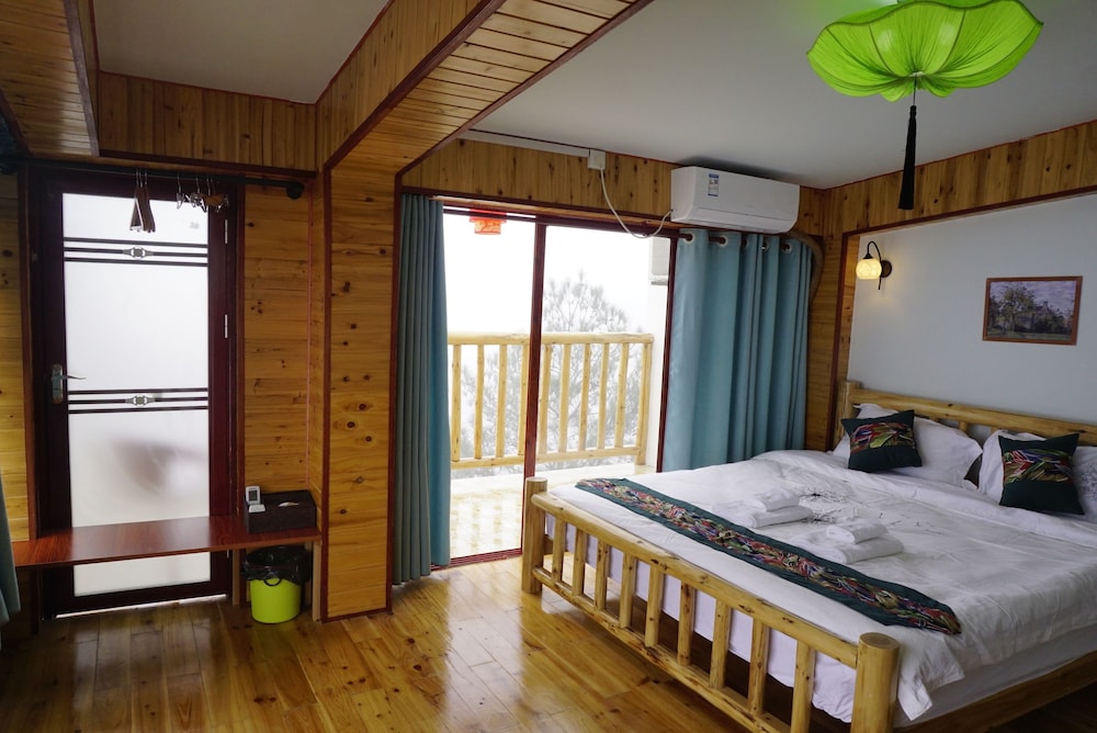 Longji Rice Terraces Hostel