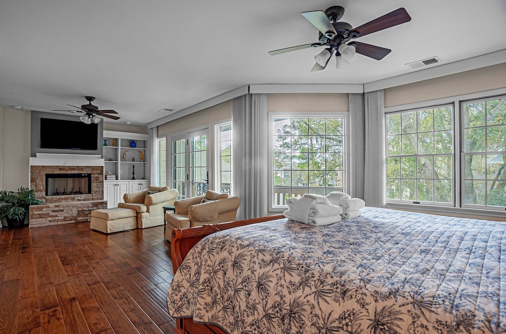 4 Mizzenmast Court at The Sea Pines Resort