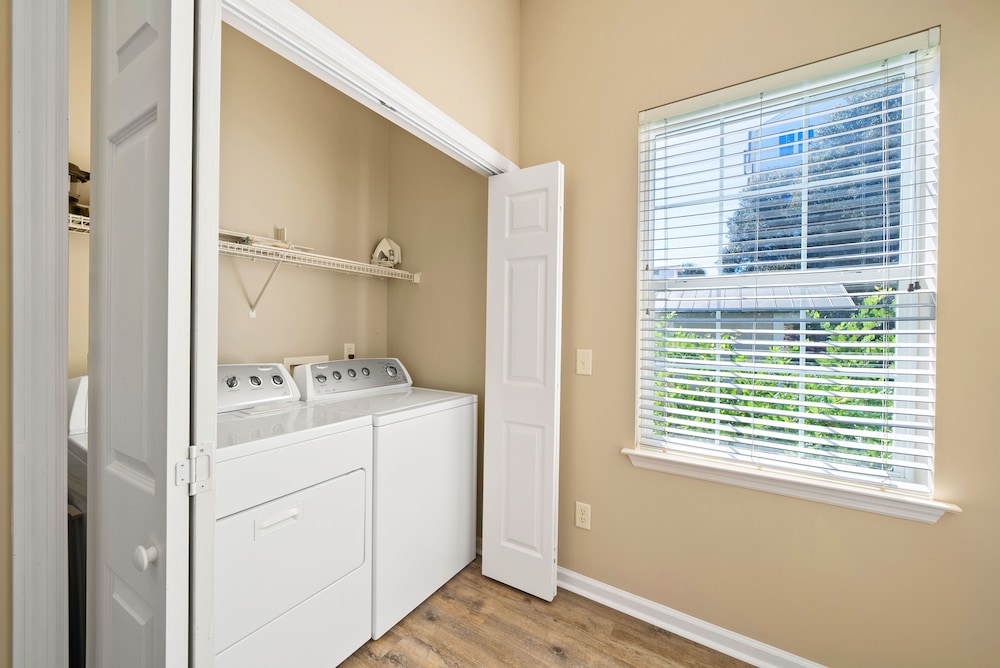 Blue Palm 3 Bedroom Home