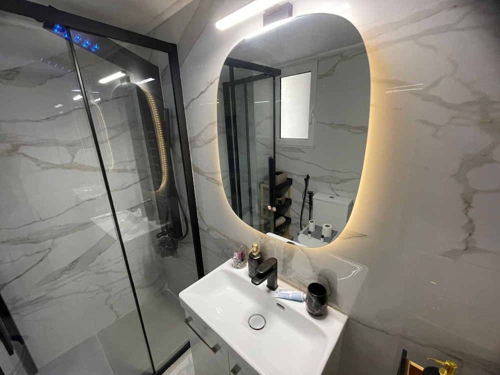 Minimal Central 2BR