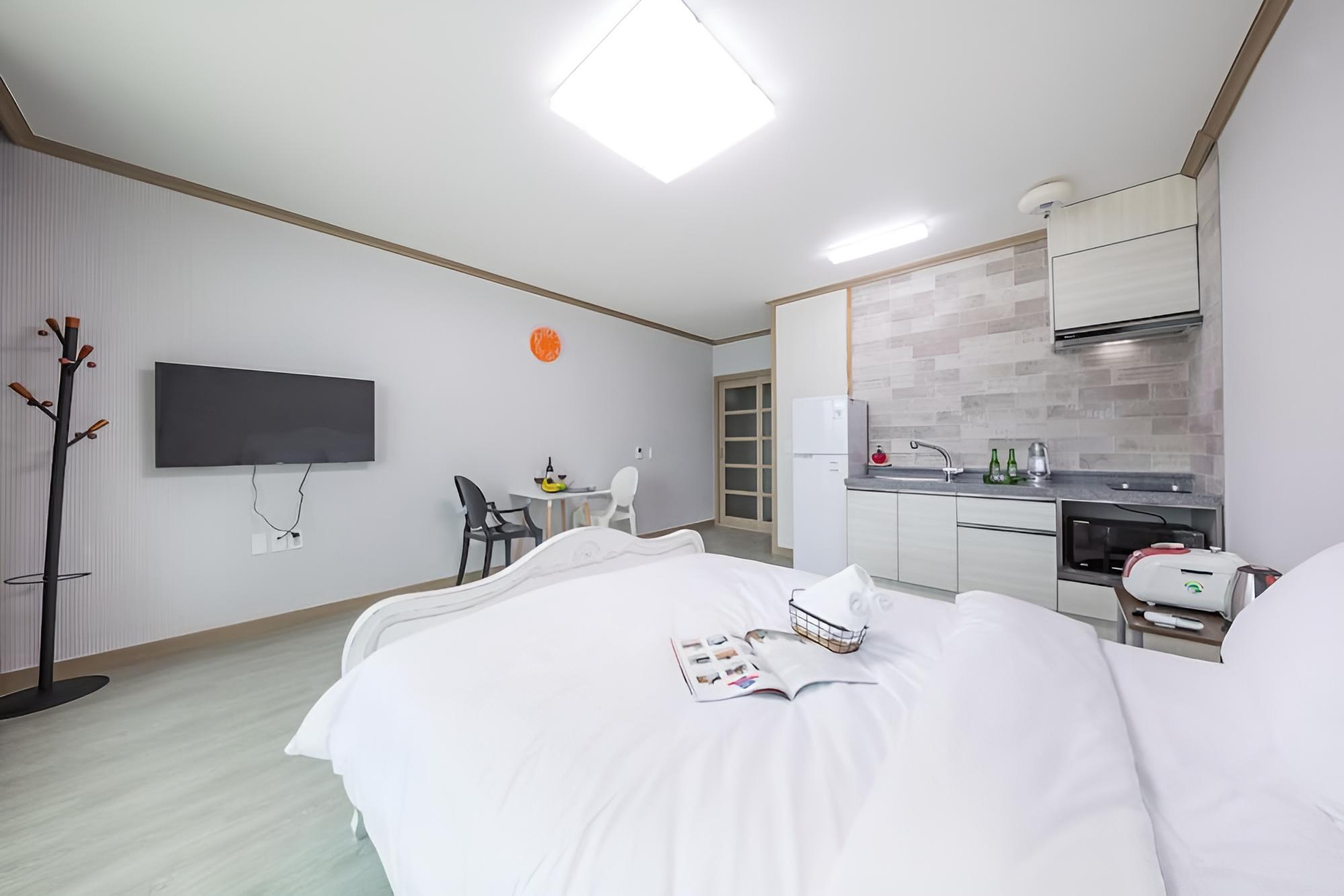 Yeosu Ailia Pension