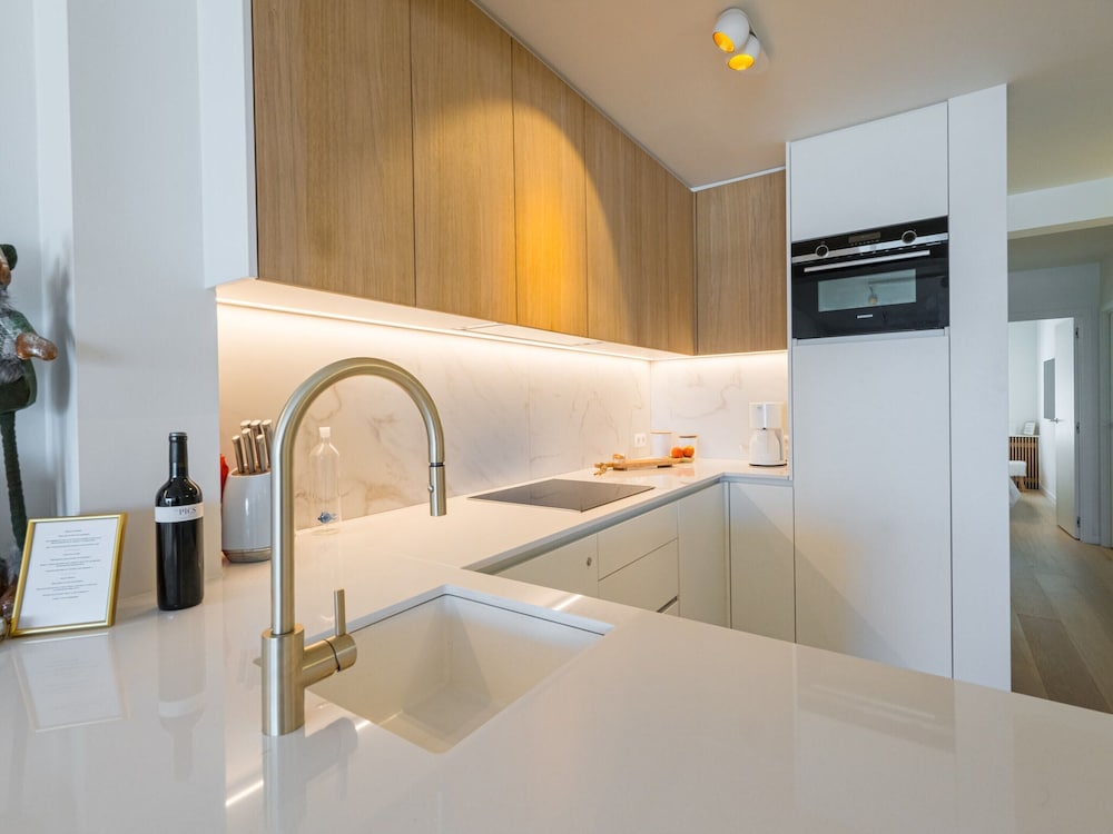 Beautiful Apartment With Direct sea View