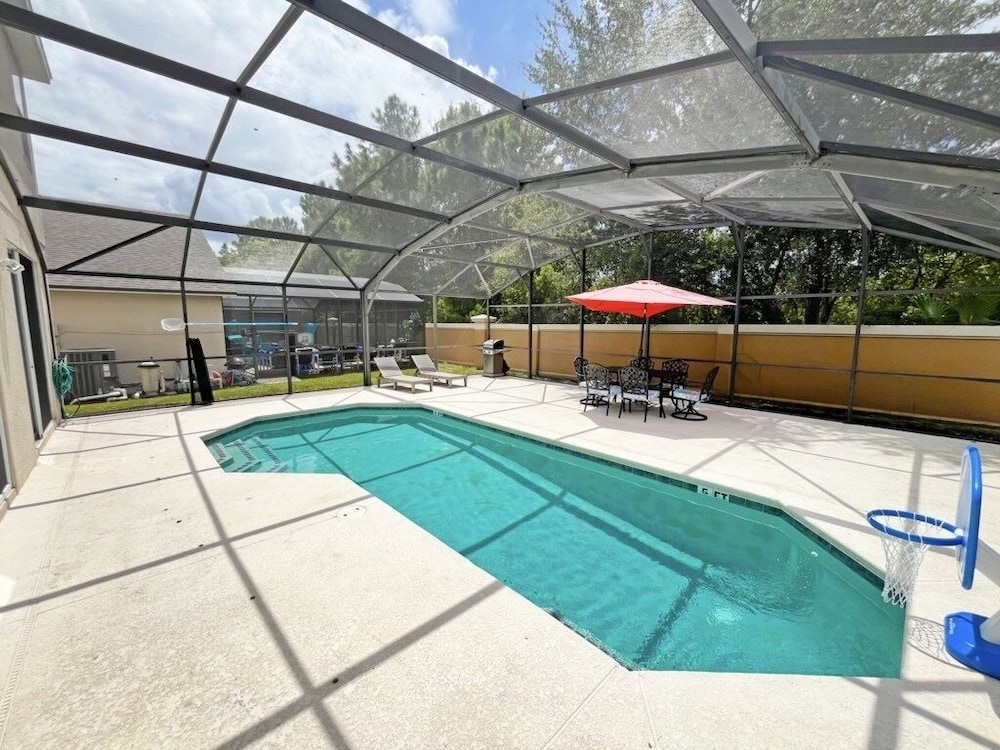 Endless Summer 6 Bedroom Home