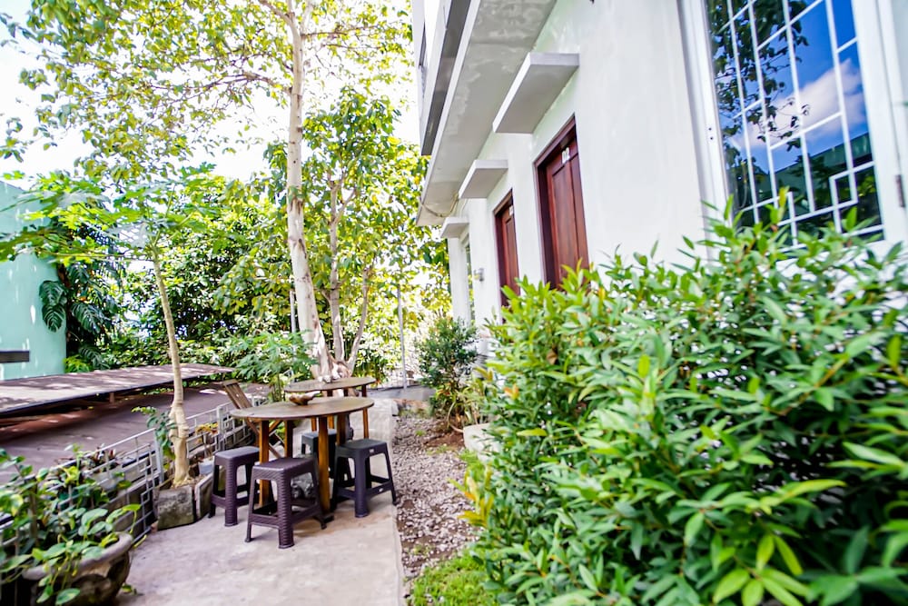 DD Living - Hostel