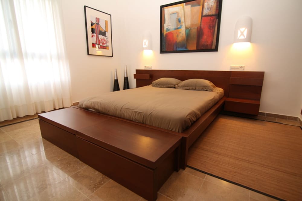 Large Luxury Villa Lanzarote photo 3