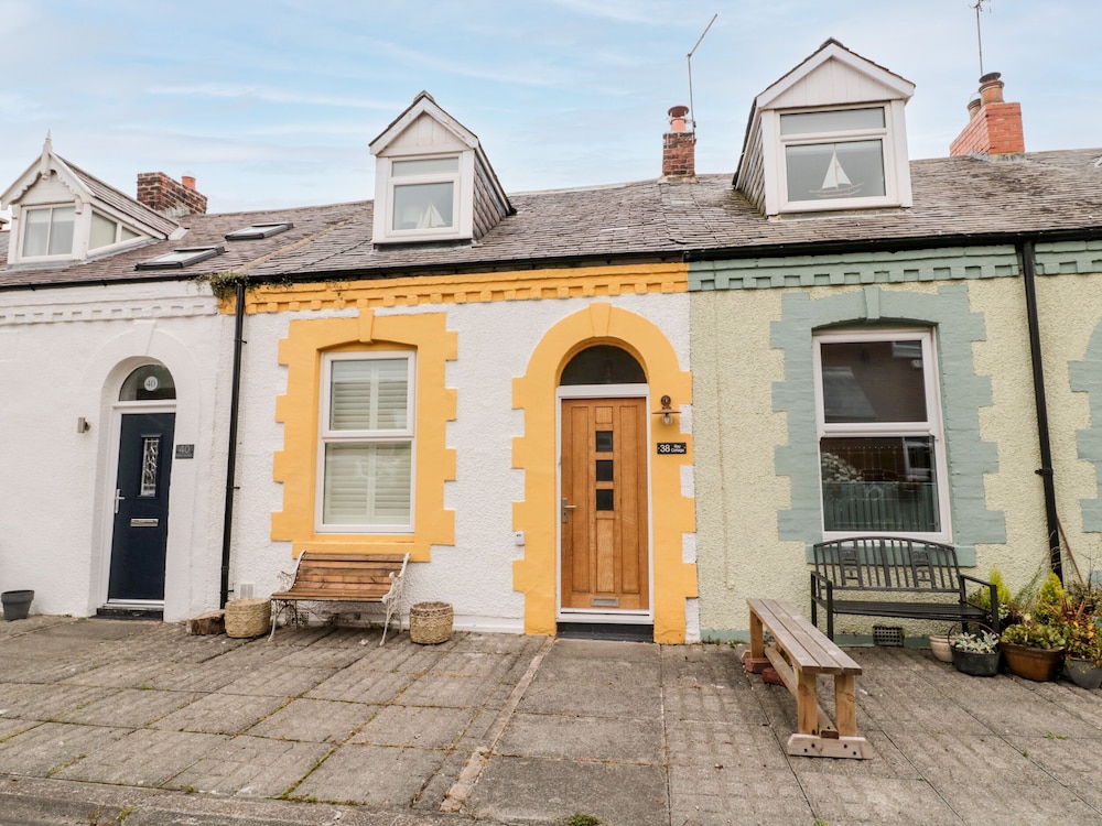 Bay Cottage