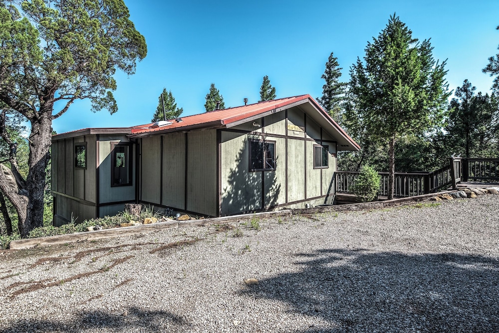 Valley View by Ruidoso Vacation Rentals