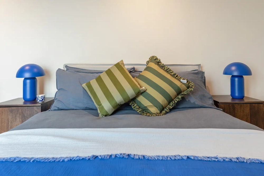 East London Skyline Retreat