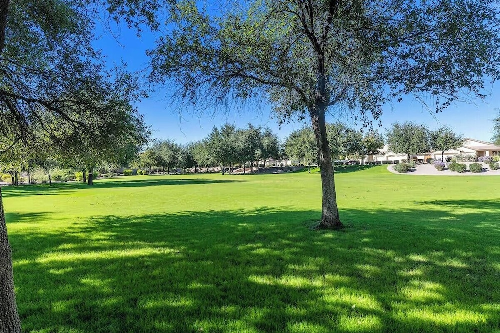 Chandler Hideaway - Relax & unwind