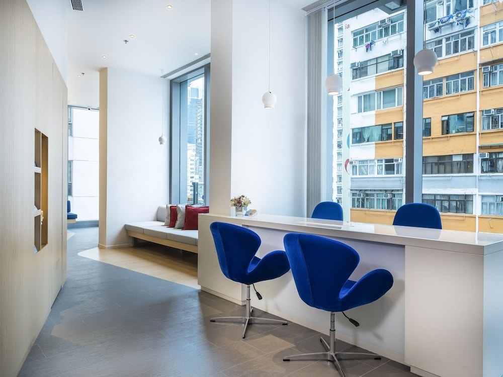 CHI Residences 138
