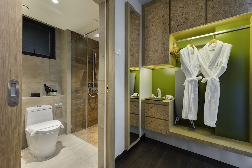The Granite Luxury Hotel Penang 87