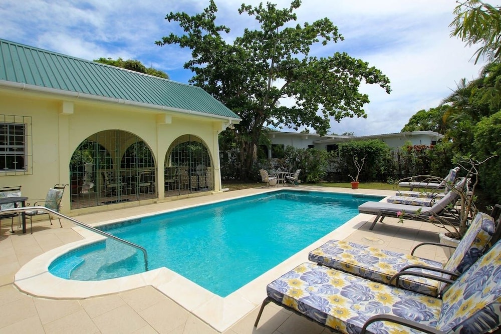 Aqua Bliss 3 Bedroom Home by Bluescape