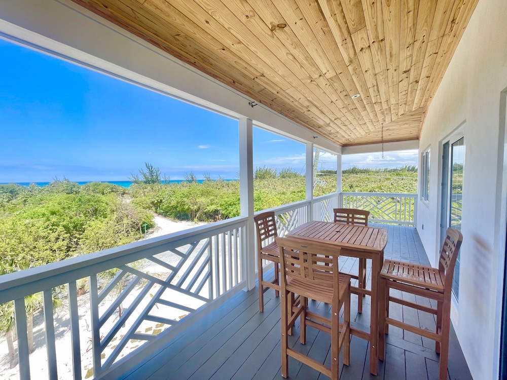 The Better Life & Cottage 5 Bedroom Home