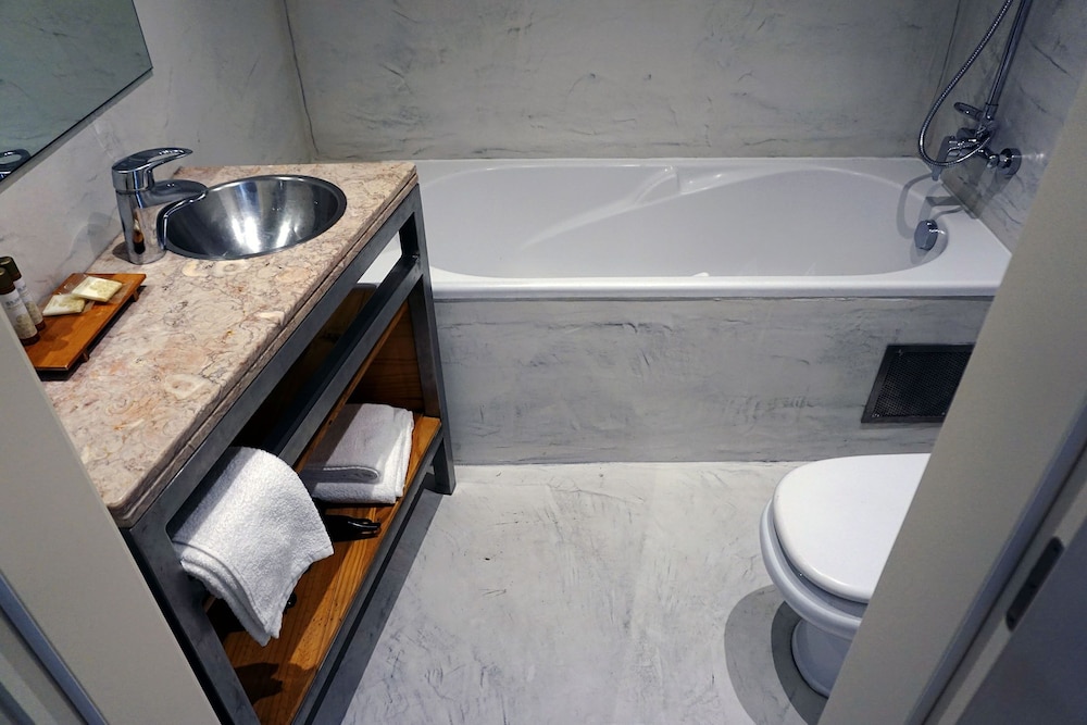 Sonel Investe Anjos Boutique Apartments