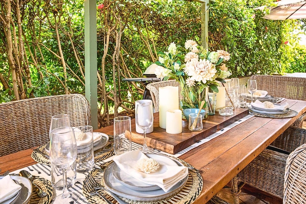 KBM Resorts Free CAR International Colony Club 2-bedroom Cottage, True Essence of Hawaii! Icc-11