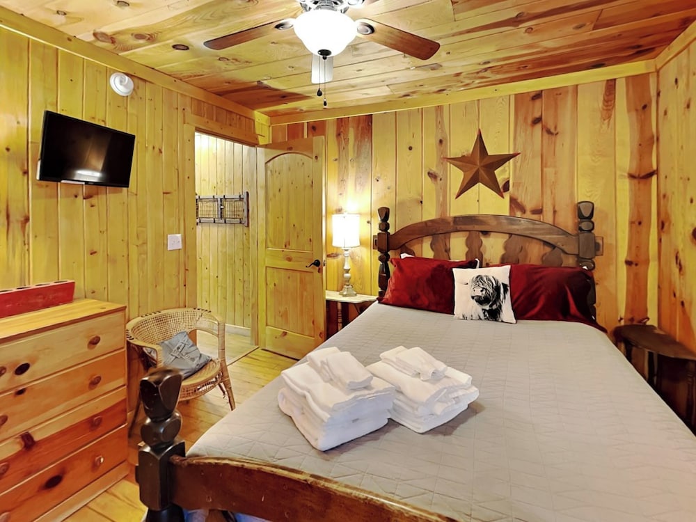 Jackalope by Ruidoso Vacation Rentals