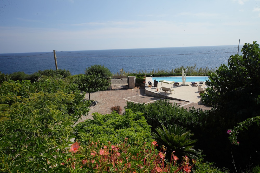 Villa Degli Dei