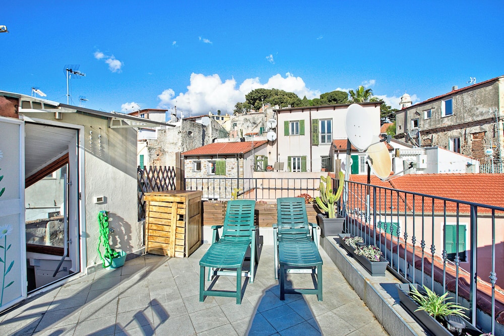 Un Terrazzo Nella Pigna