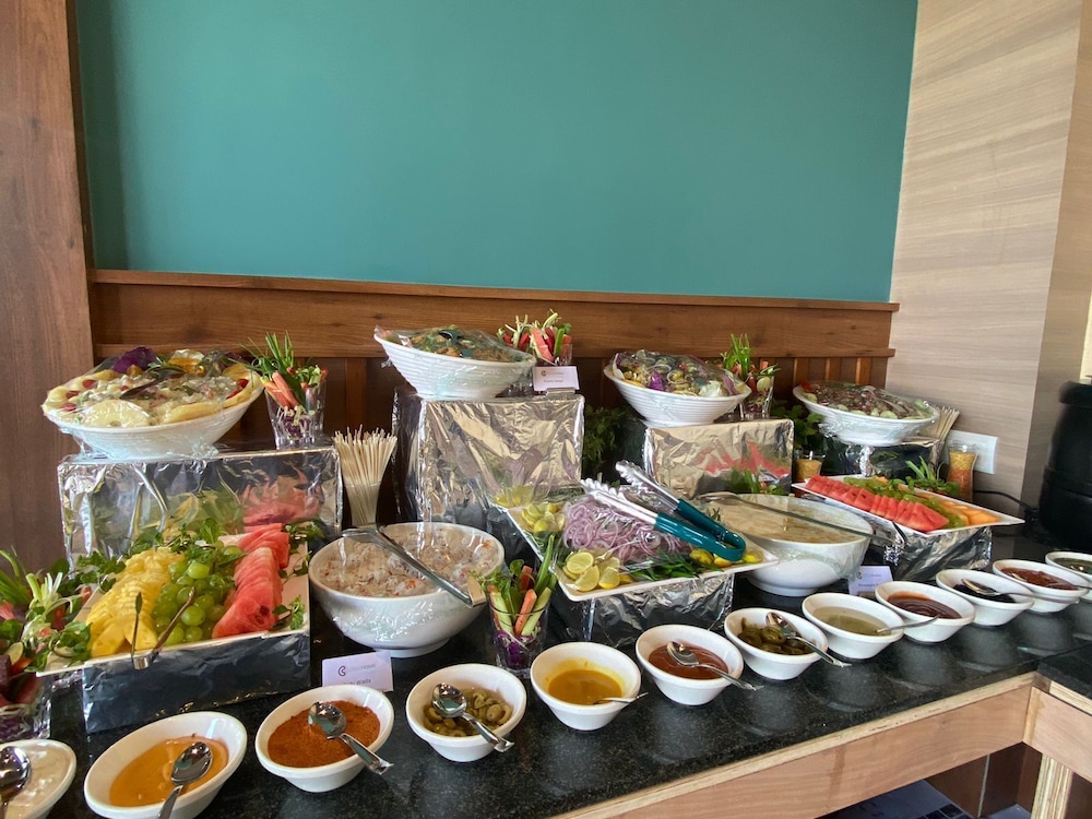 Click Hotel LH Seven Morbi - Property Image 10