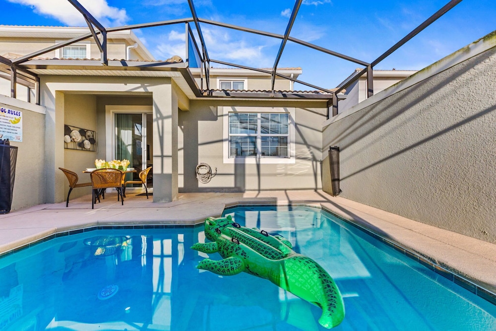 Gorgeous 5Bd w Pool Lazy River Storey Lake 4989