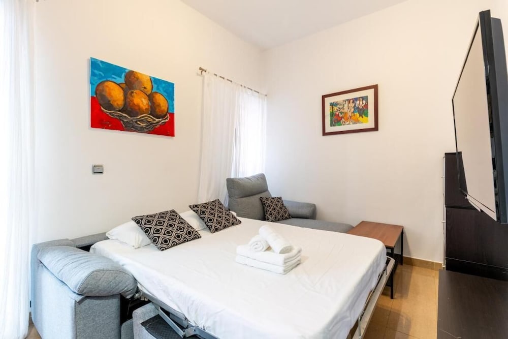 Charming Apartment in El Arenal, Sevilla's Heart