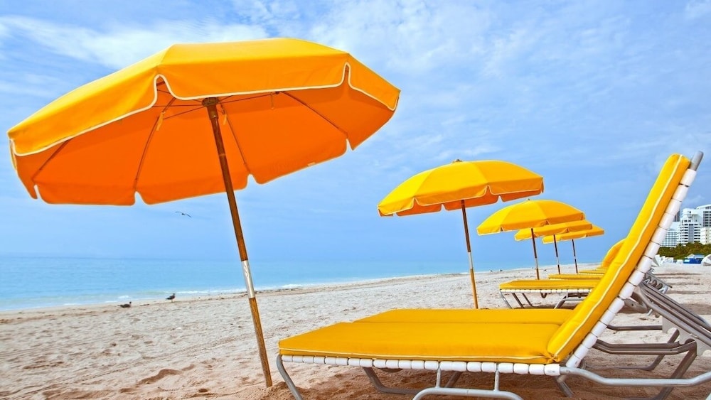 Anchorage Resort 6th Floor 2 bedroom Condo on Siesta Key 2 Condo