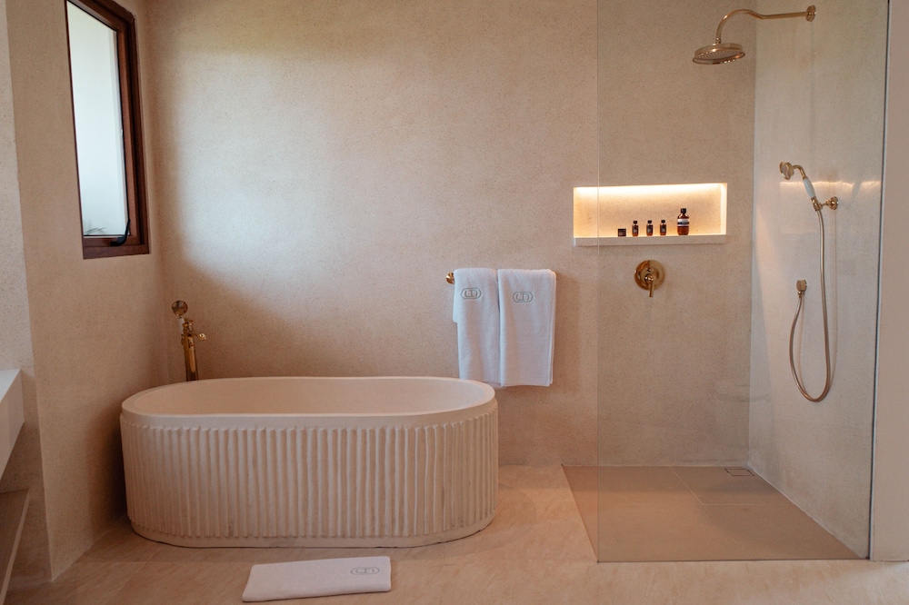 Poco Poco Villas by Aayan view 5