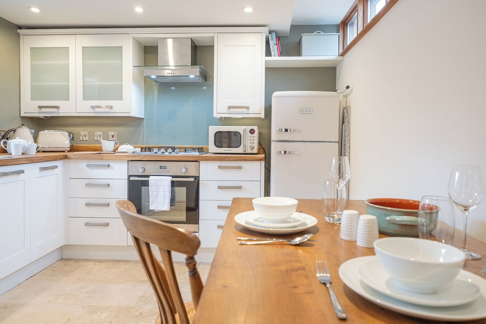 Coach House - Lovely Home in Cheltenham