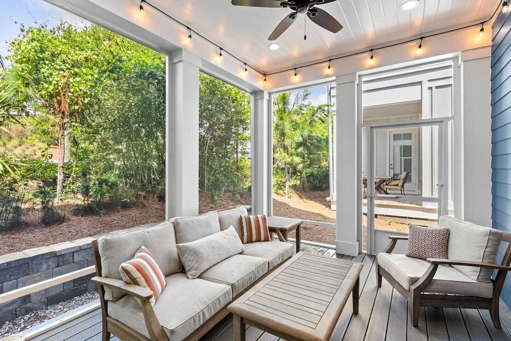 Cabana Blue by Avantstay Walk to Beach, Golf Cart+bikes Included Pool Access
